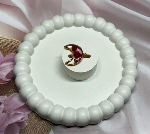Moonelle Ring